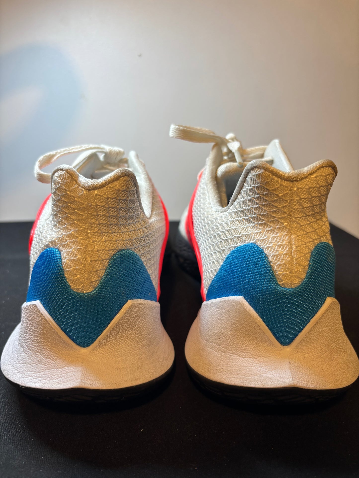 Nike Kyrie 2 Low “Blue Hero”