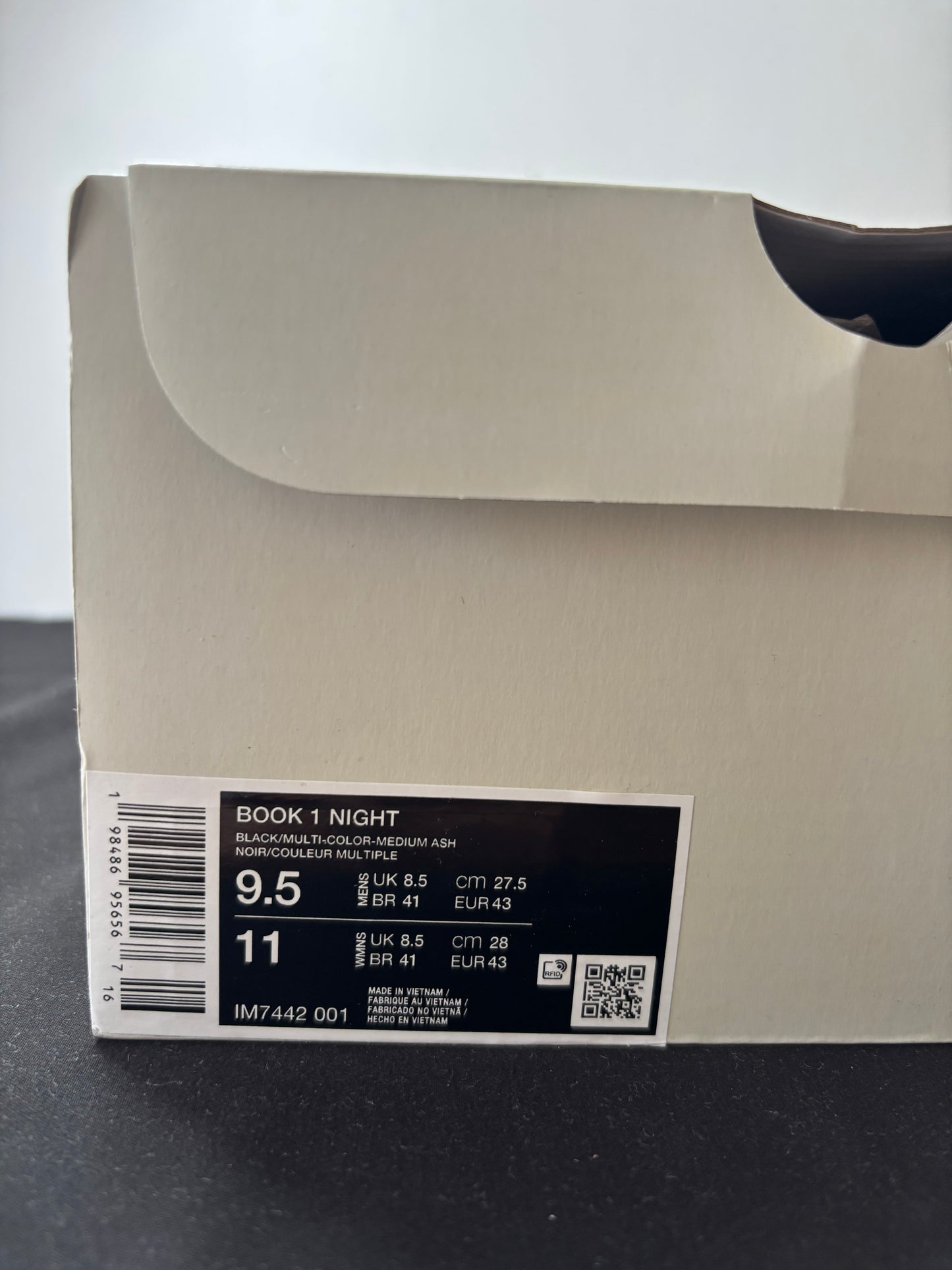 Nike Book 1 ‘Night’