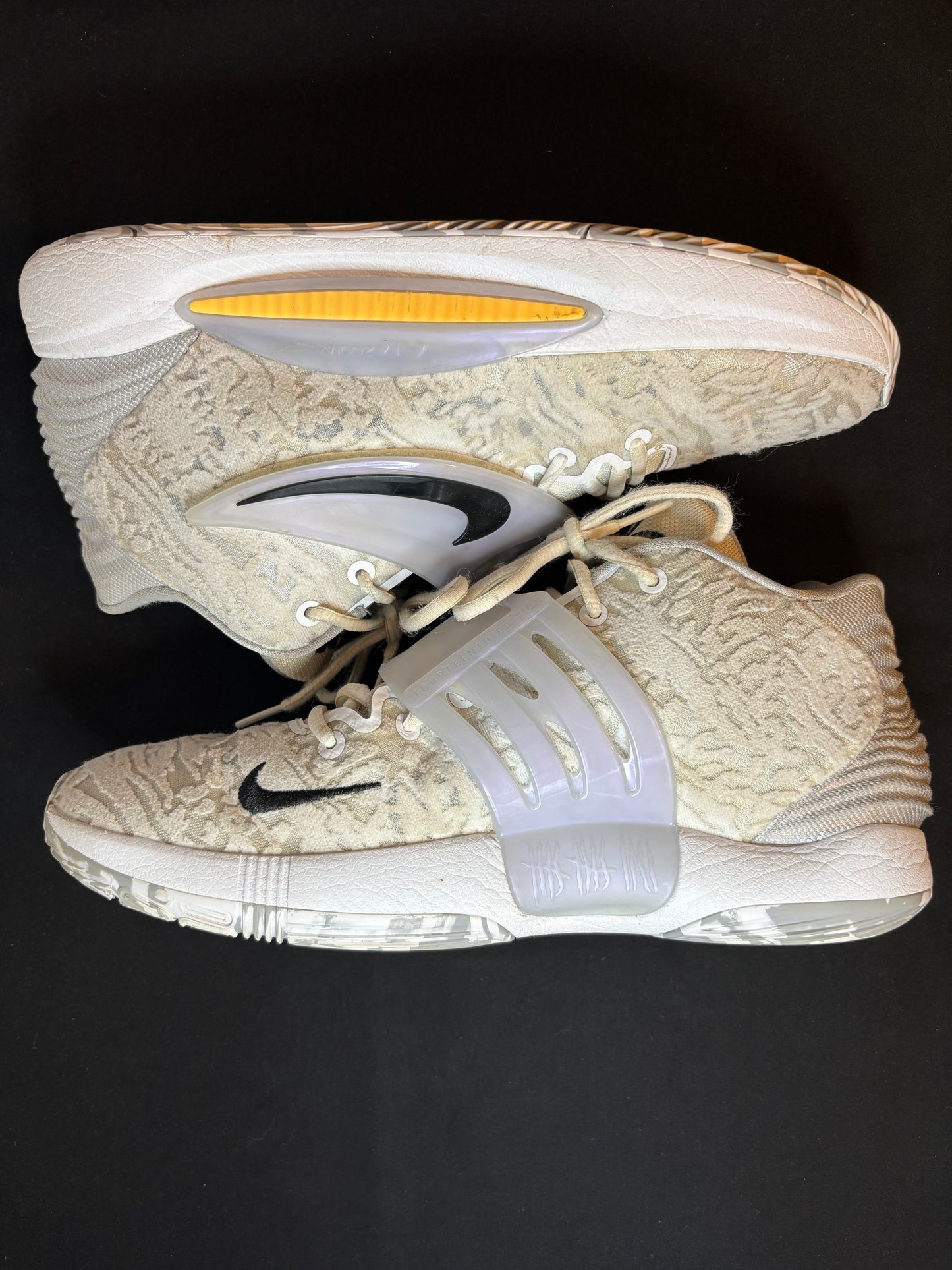 Nike KD14 “Grey Wolf”
