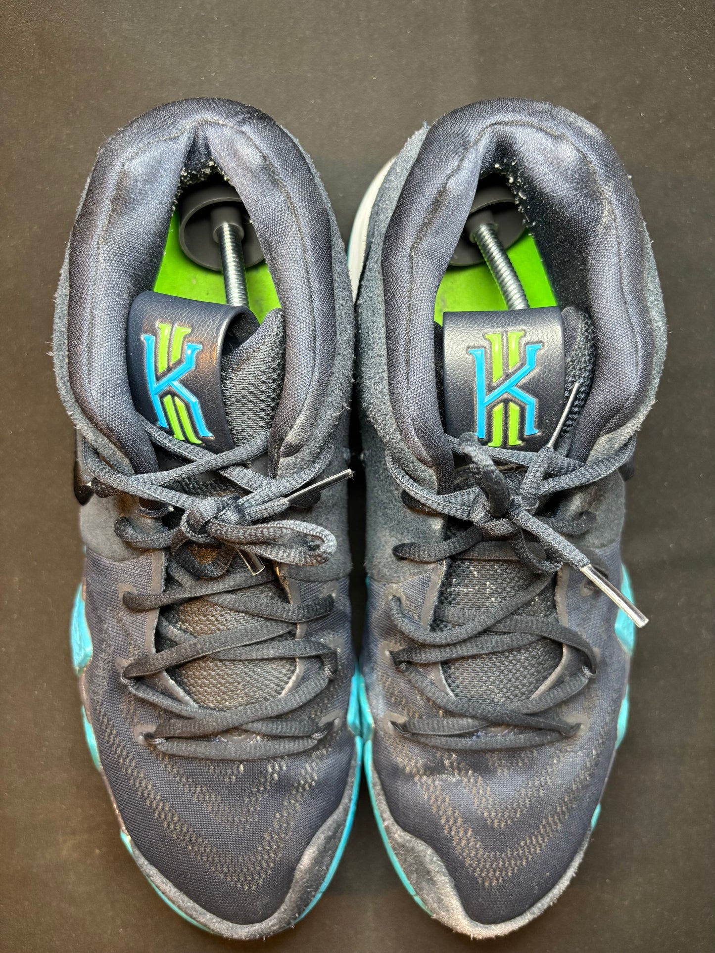 Nike Kyrie 4 “Dark Obsidian