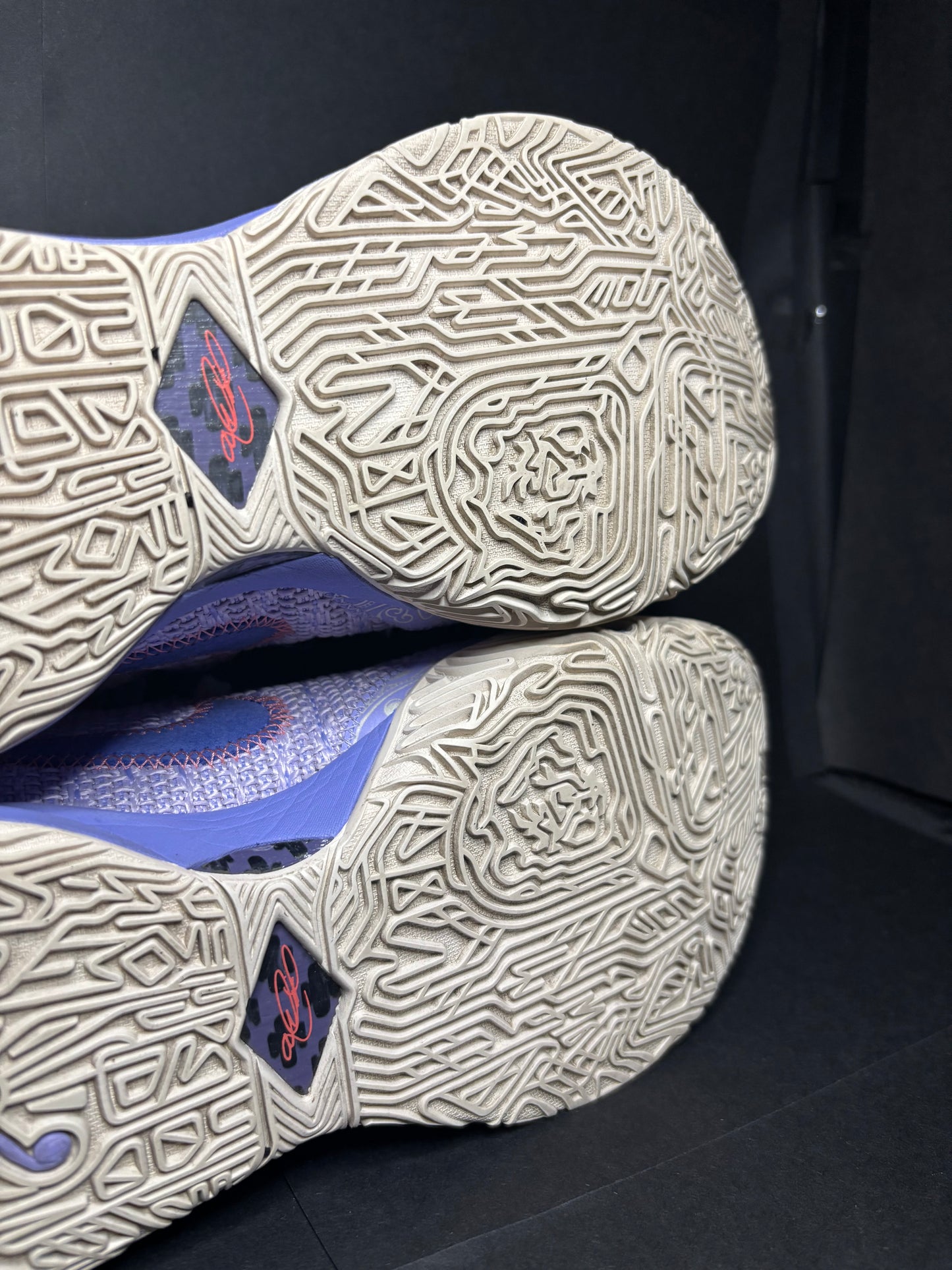 Nike Lebron 20 ‘Violet Frost’