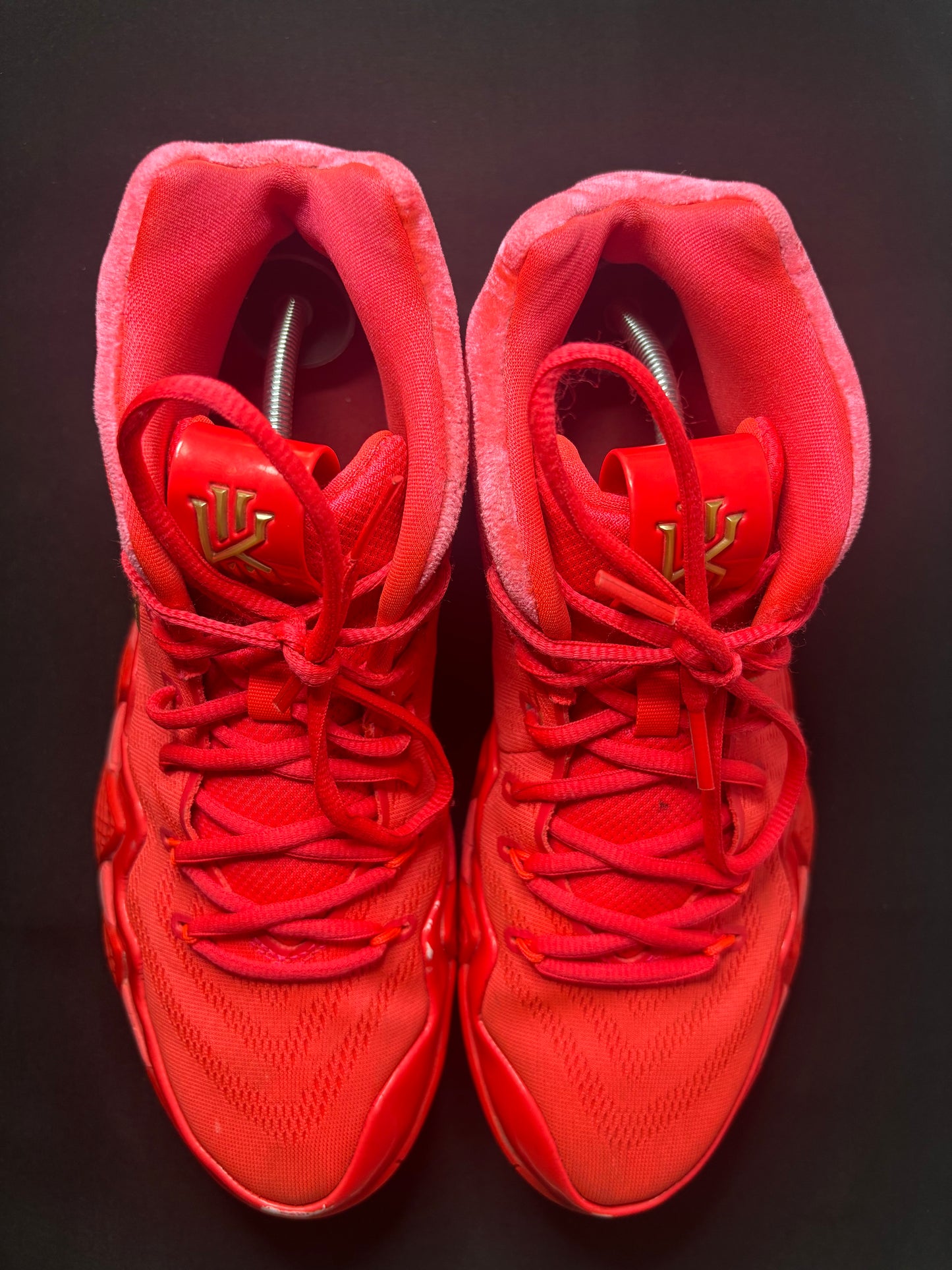 Nike Kyrie 4 “Red Carpet”