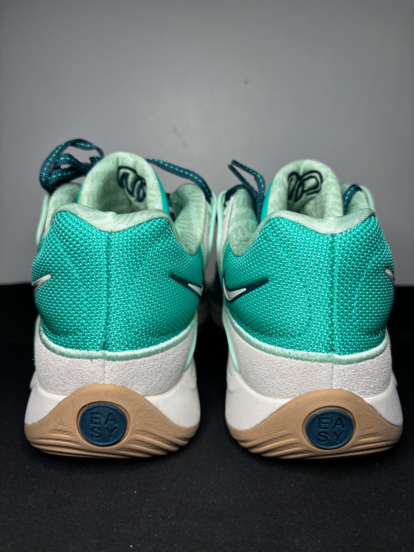 Nike KD18 ‘Wanda’