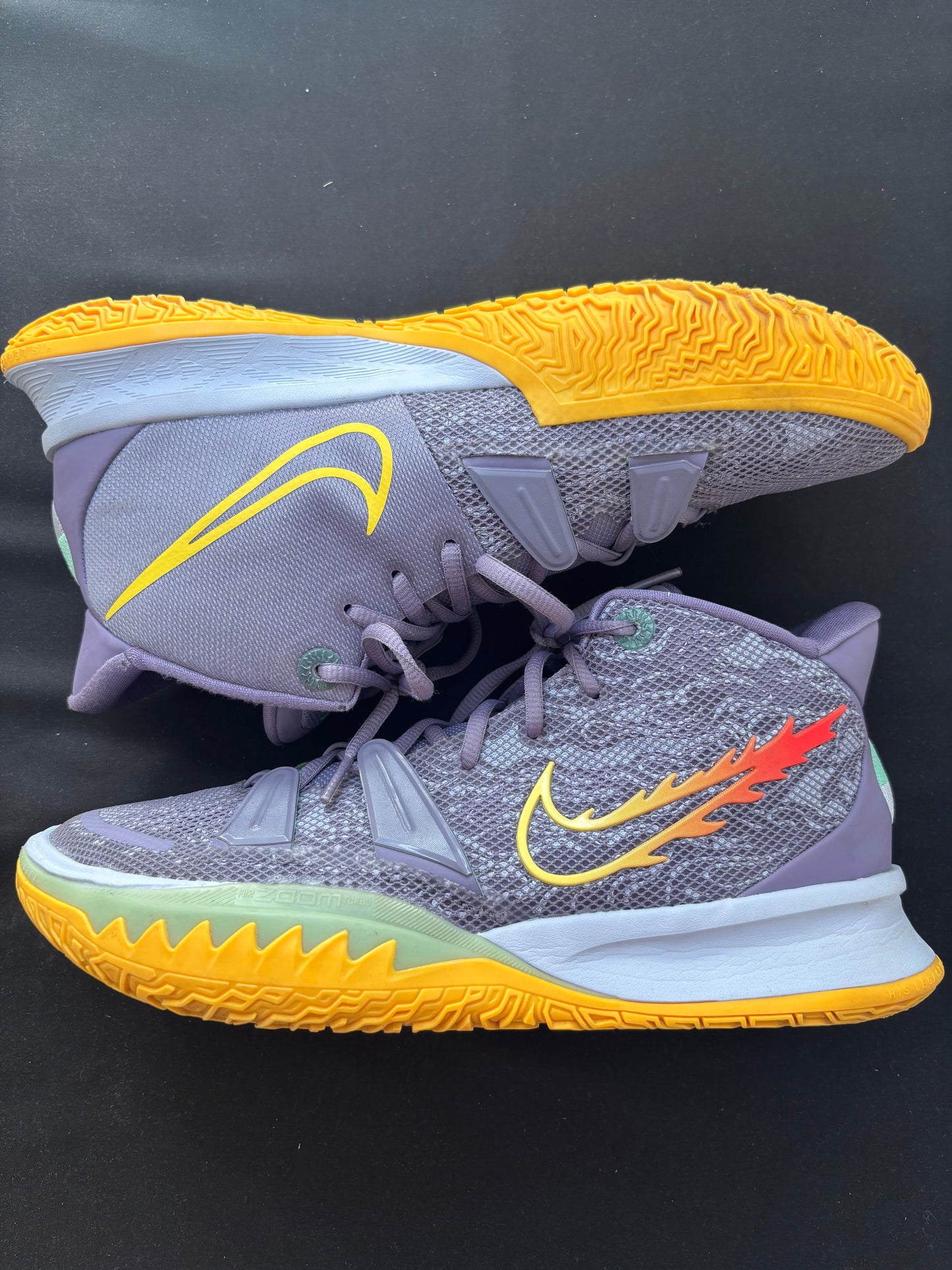 Nike Kyrie 7 “Daybreak”