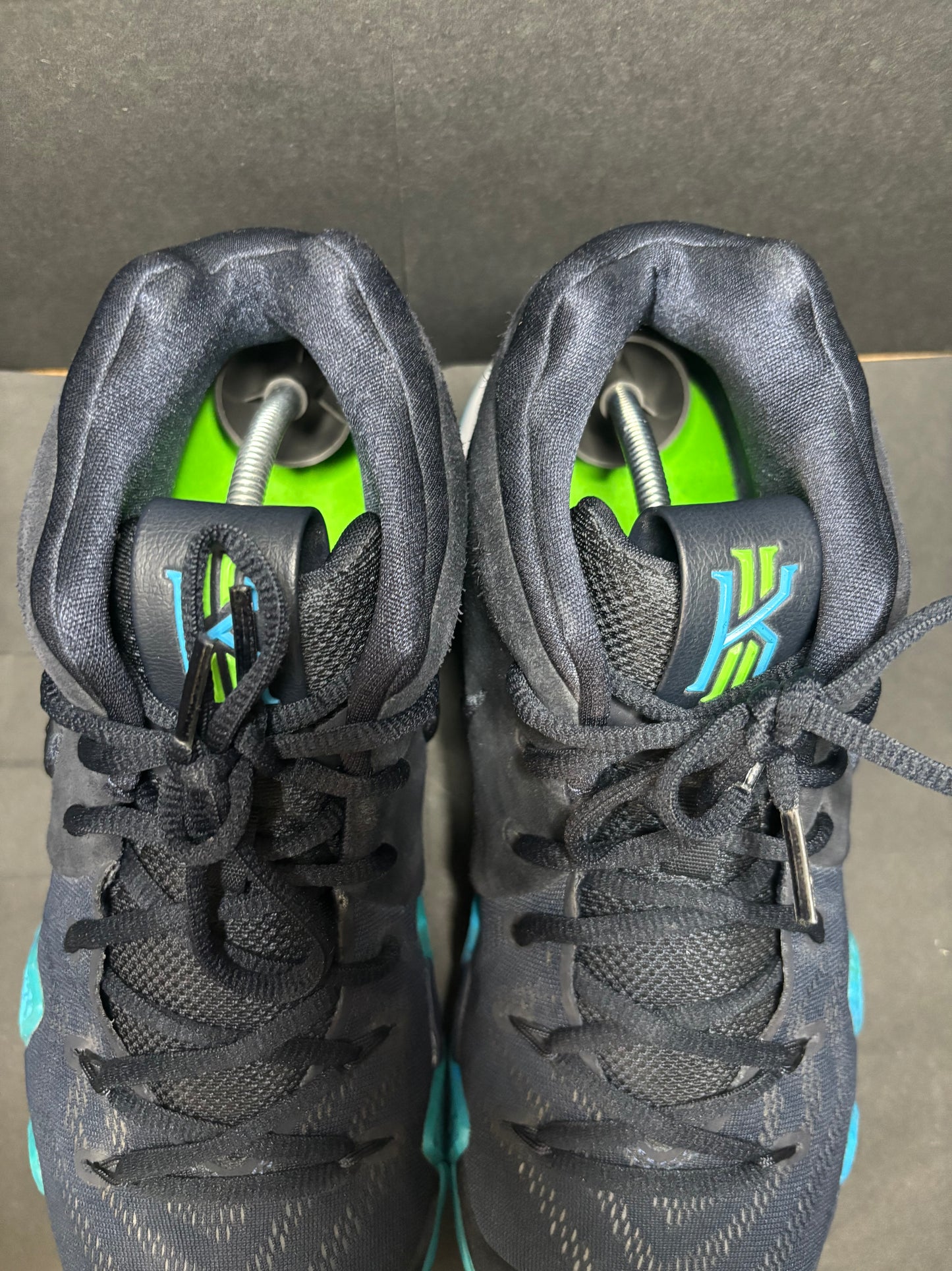 Nike Kyrie 4 ‘Dark Obsidian’