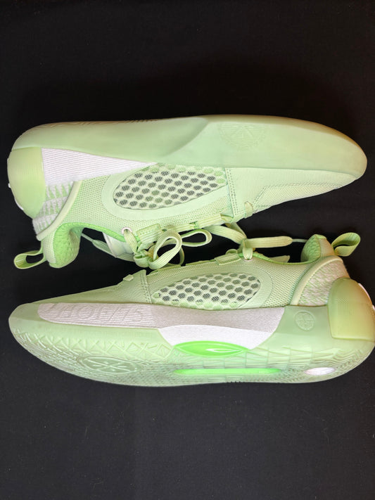 Li-Ning WOW Encore 12 “Avacado