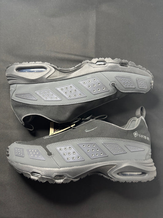 Nike Air Max Sndr Gore-tex “Black Smoke”