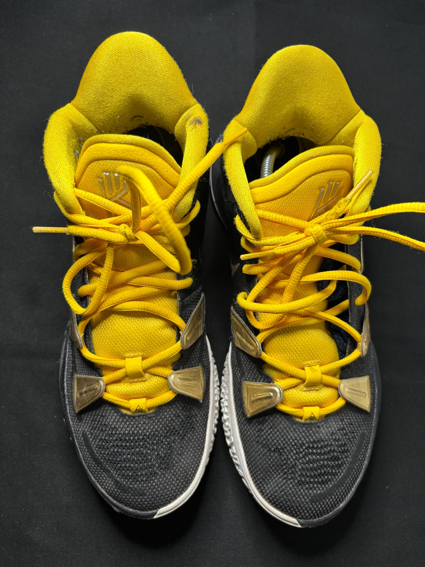 Nike Kyrie 7 “Nike ID Black&Yellow”