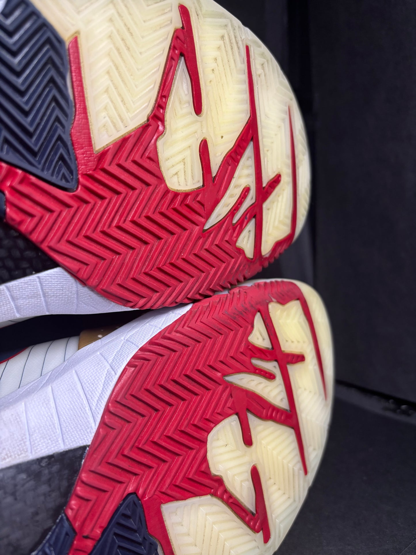 Nike Kobe 4 ‘Gold Medal’