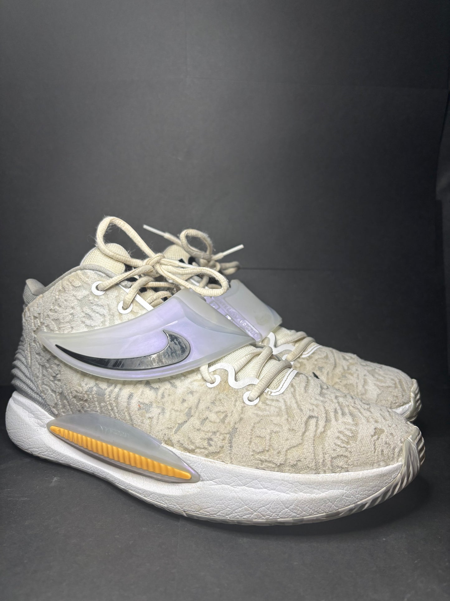 Nike KD14 ‘Grey Wolf’