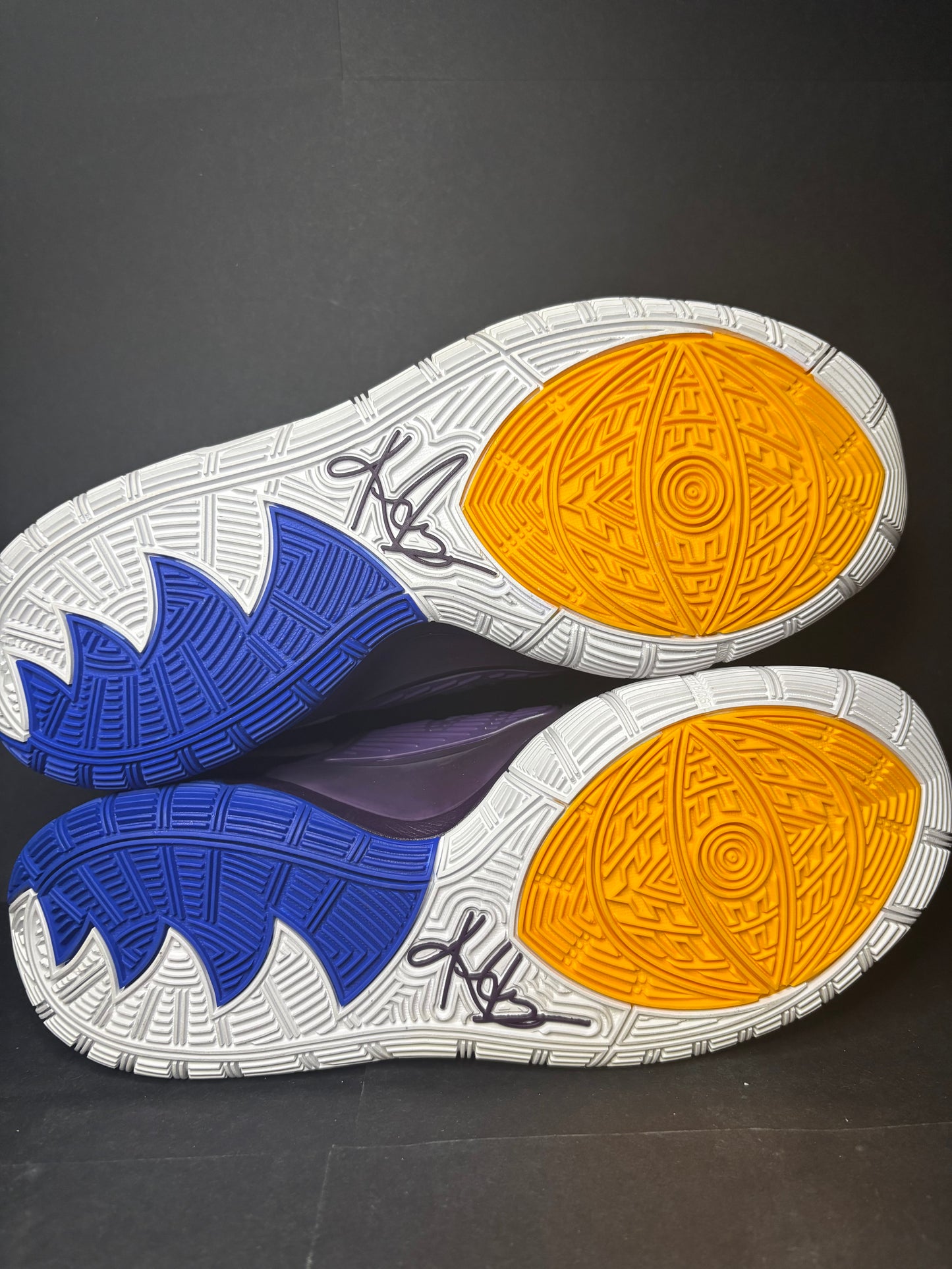 Nike Kyrie 6 ‘Enlightenment’