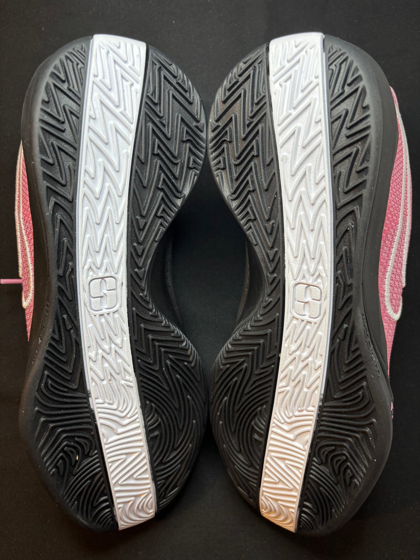 Nike Sabrina 1 “Nike ID “ Pink black”