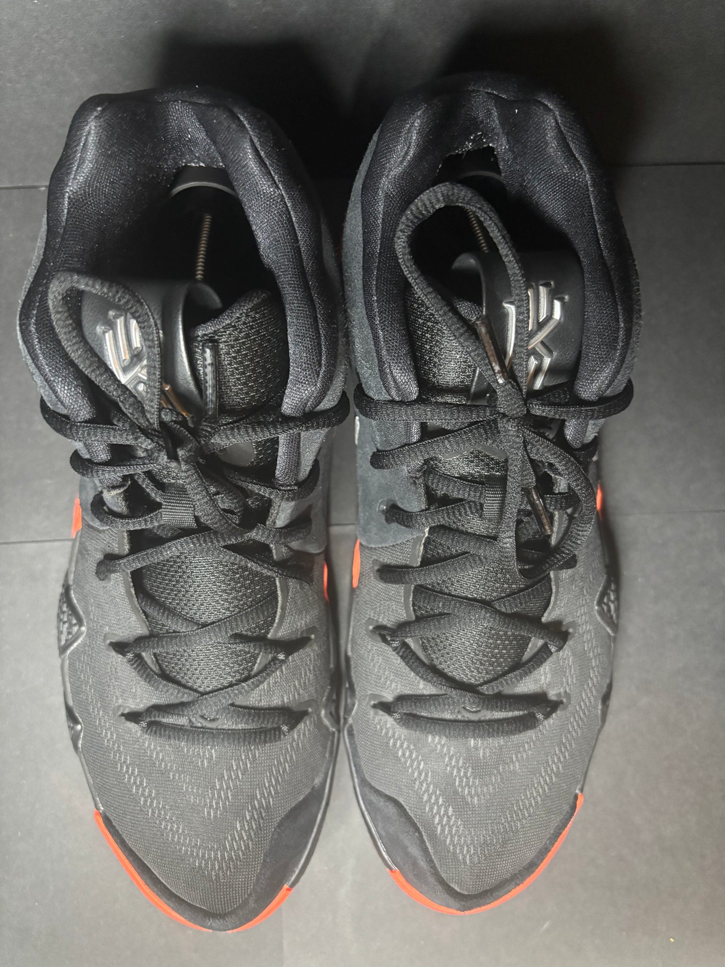 Nike Kyrie 4 ‘Black Silver Orange’