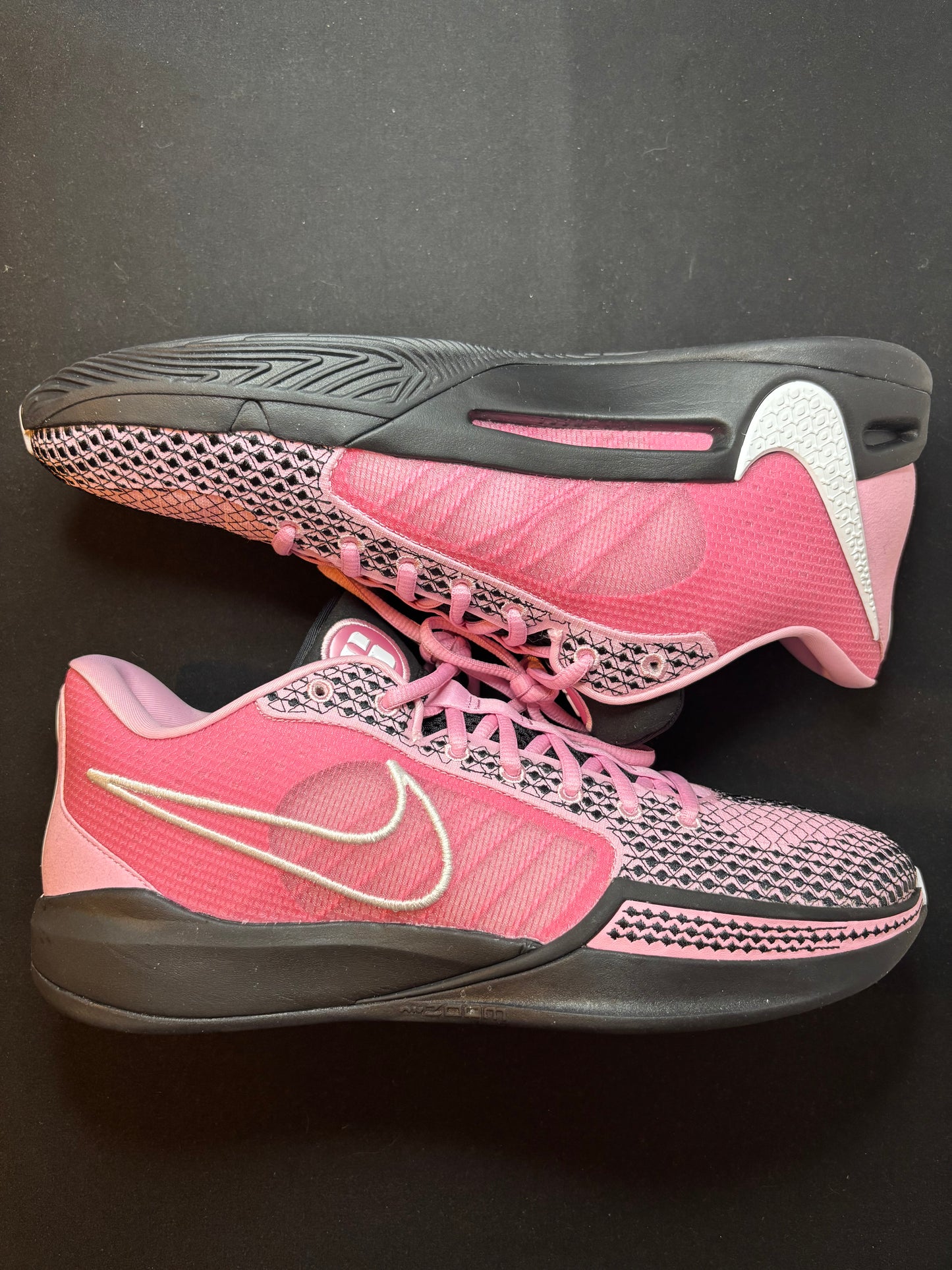 Nike Sabrina 1 “Nike ID “ Pink black”