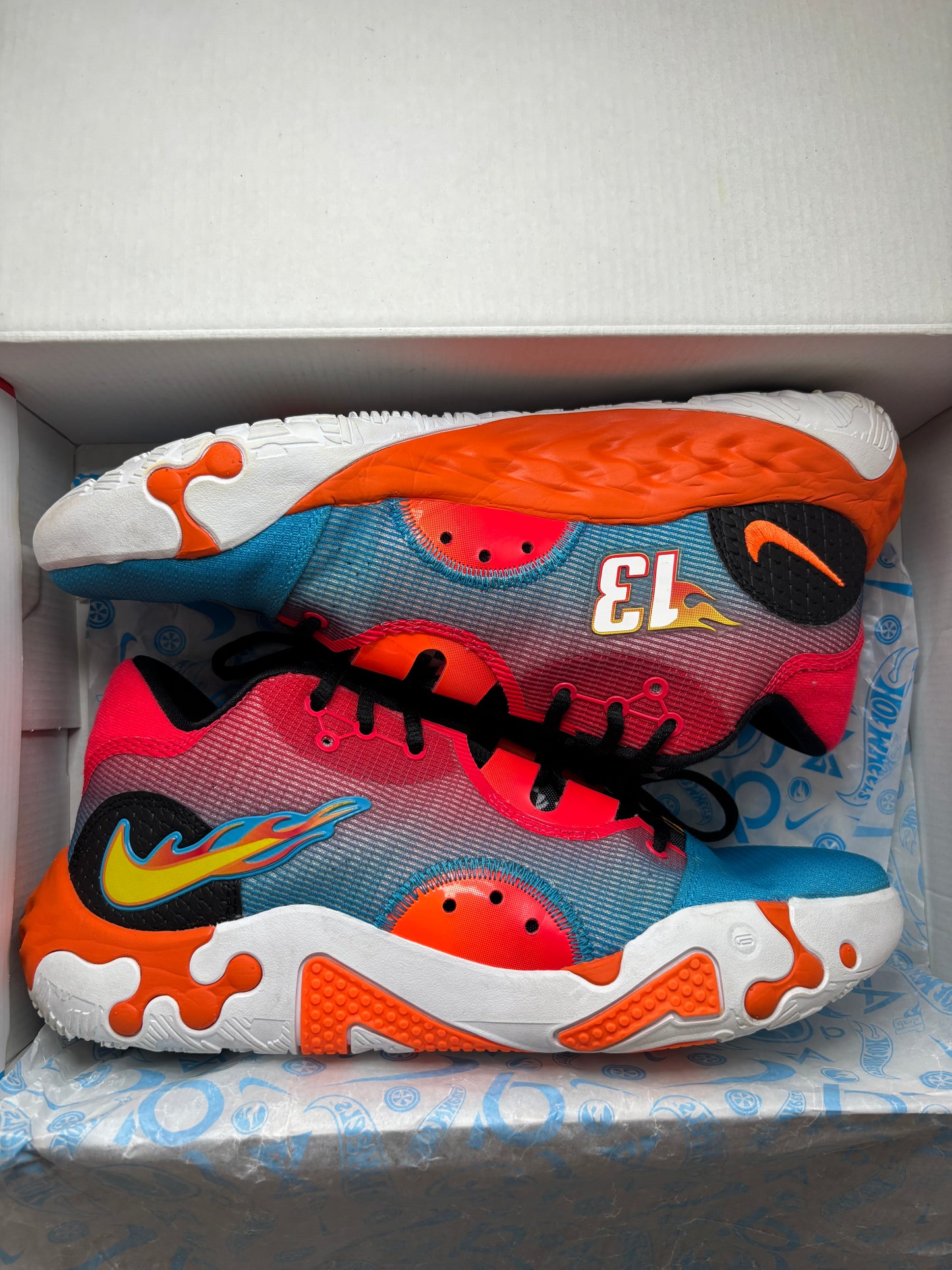 Nike PG 6 ‘Hot wheels’