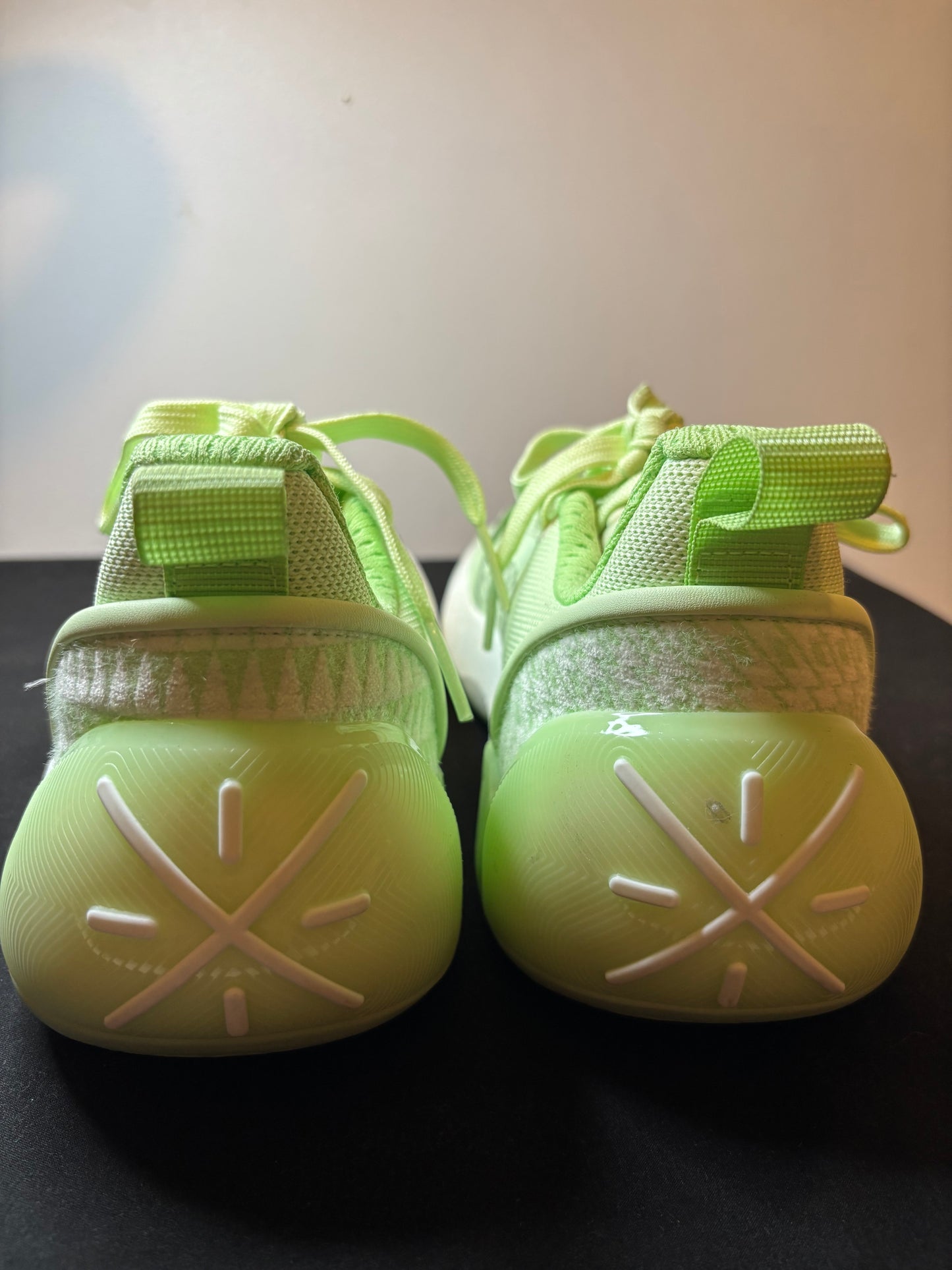 Li-Ning WOW Encore 12 “Avacado